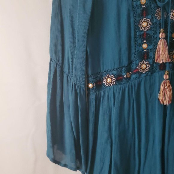 Knox Rose Womens XS Boho Top Lg Bell Sleeve Embroidered W/ Tassels Blue Green - Picture 4 of 13